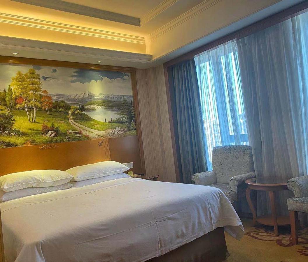 Vienna International Hotel Hangzhou Zhuantang Art School Wenyan Exterior foto